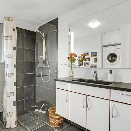 Beautiful In Juelsminde With Wifi *