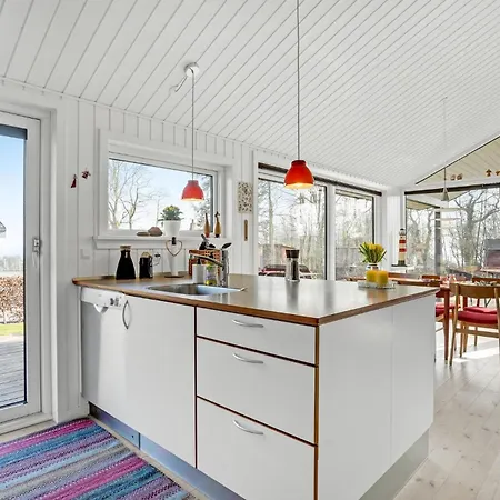 Сasa de vacaciones Beautiful In Juelsminde With Wifi